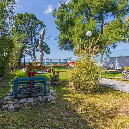 Galazia Akti Seaside 3*