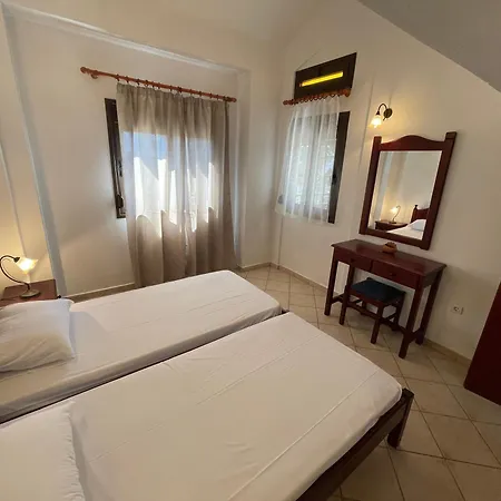 Galazia Akti Seaside