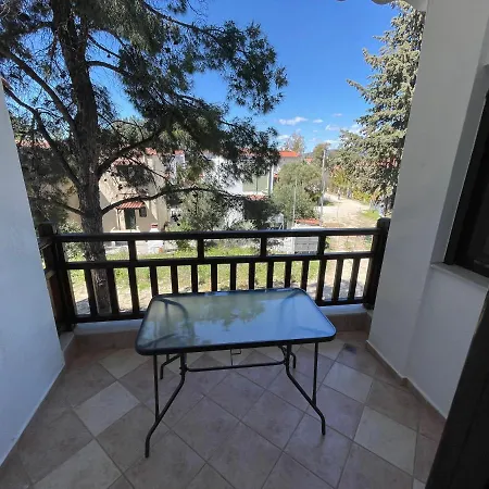 بيت ضيافة Galazia Akti Seaside نيكيتي